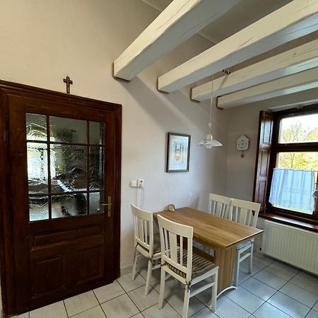 Apartmánové ubytovanie POD DUBOM Polny Kesov Exterior foto
