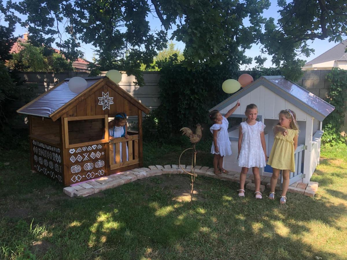 Apartmánové ubytovanie POD DUBOM Polny Kesov Exterior foto
