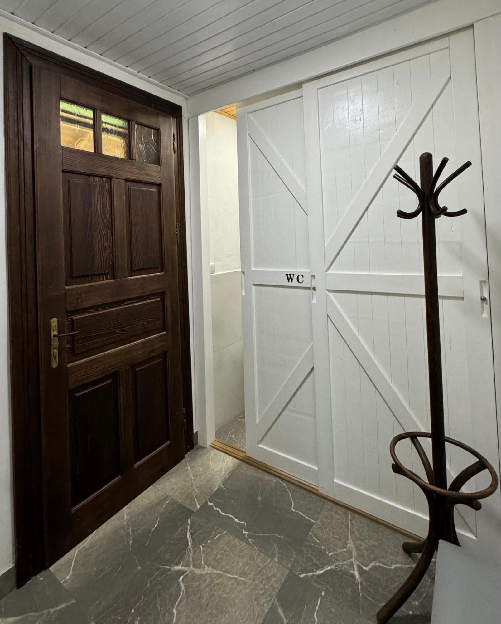 Apartmánové ubytovanie POD DUBOM Polny Kesov Exterior foto